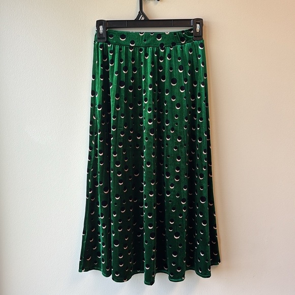 Maeve Green Midi A-Line Skirt with Pleats XXSP - Picture 7 of 7